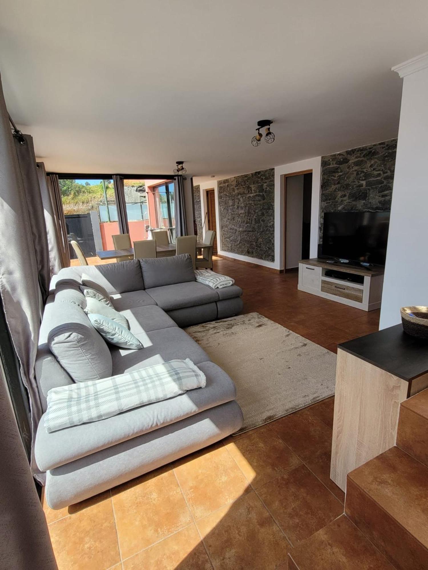 Sunset Paradise Villa With Heated Pool 칼례타 외부 사진